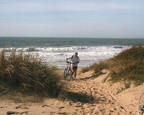 Mer soleil cote Ouest piste cyclable